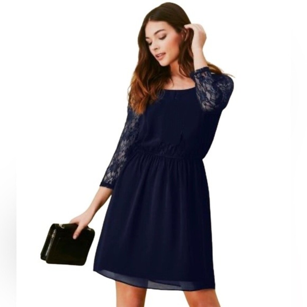 Speechless lace sleeve navy dress size medium